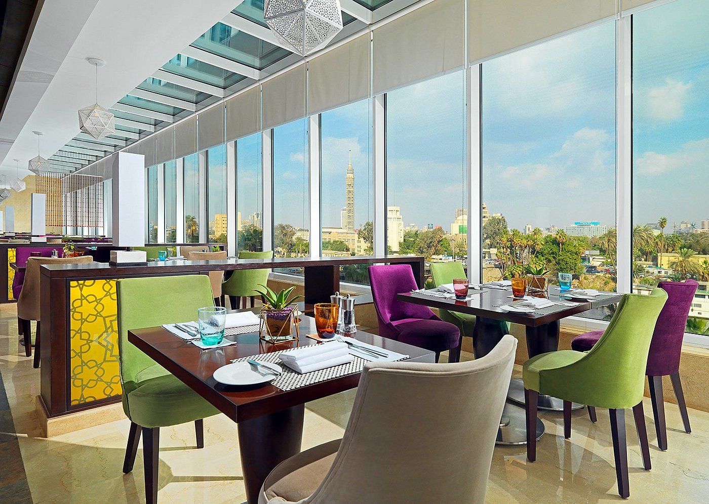 rawi restaurant bar lounge