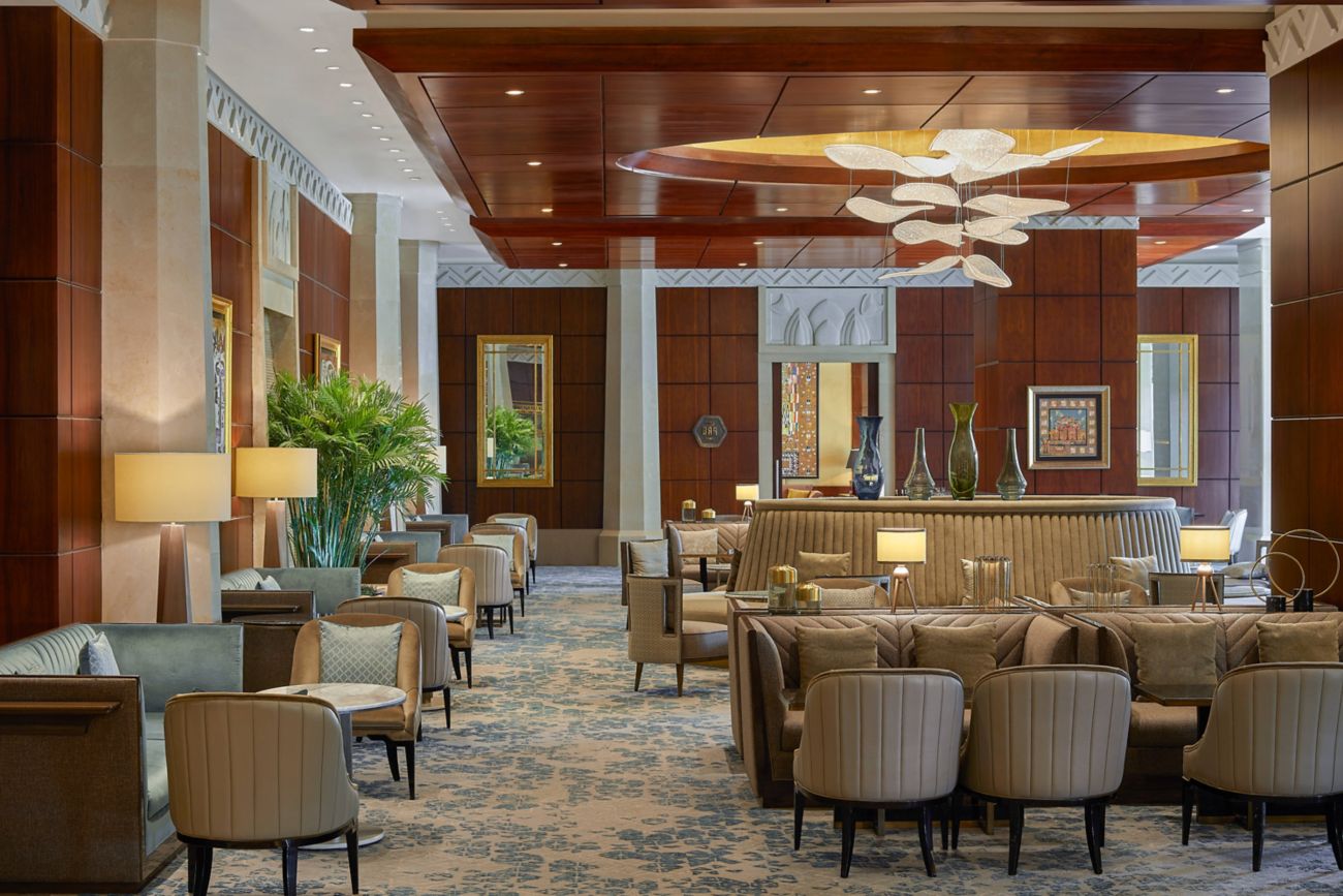 cairz lobby lounge 16570 Classic Hor
