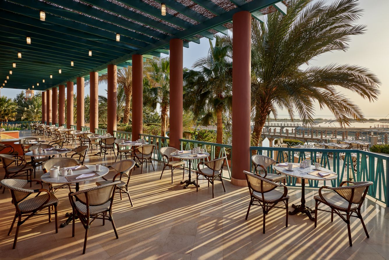 si hrgsi miramar restaurant 18397 Classic Hor