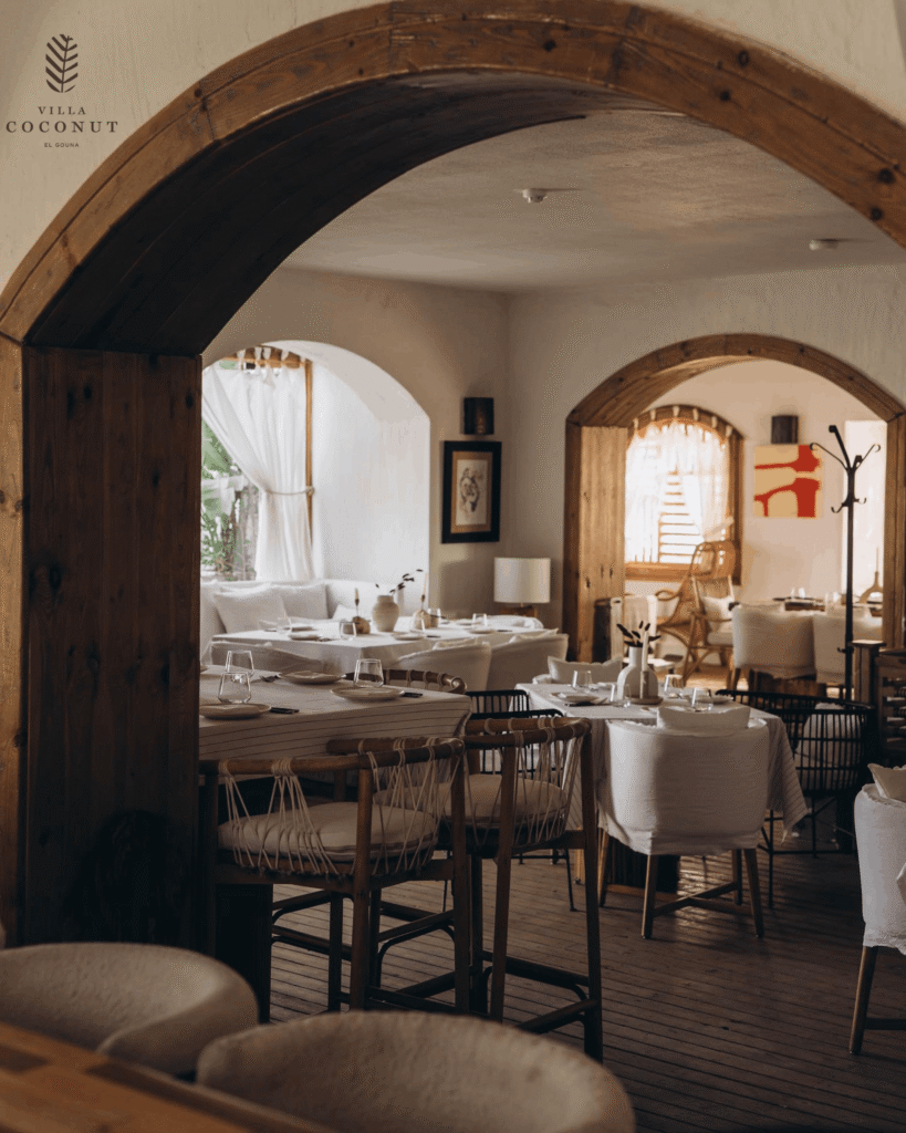 Service - Dining Villa