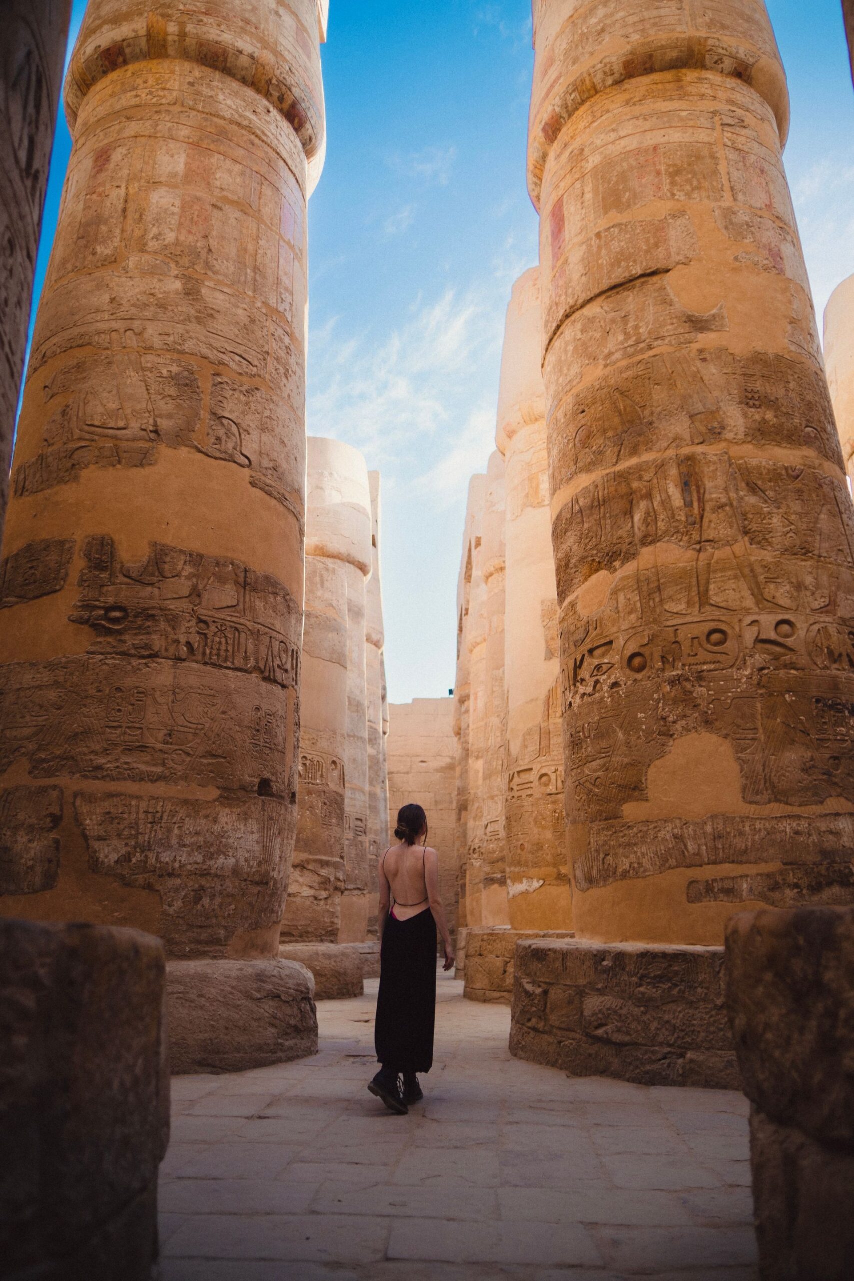 Luxor pexels 16971317 scaled
